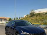 Kia K5 2022 года за 12 900 000 тг. в Алматы – фото 4