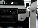 Toyota Land Cruiser Prado Prestige 2025 года за 44 390 000 тг. в Алматы