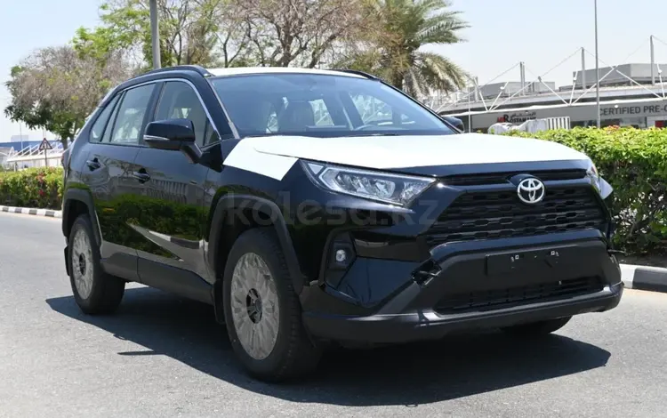 Toyota RAV4 2023 года за 21 000 000 тг. в Алматы