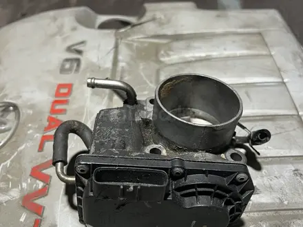 Привозная дроссельная заслонка на TOYOTA за 2 000 тг. в Алматы