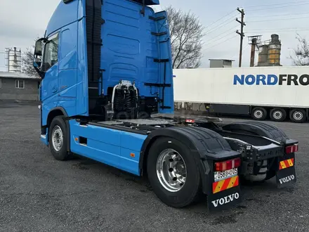 Volvo  F-Series 2019 года за 42 000 000 тг. в Алматы – фото 31