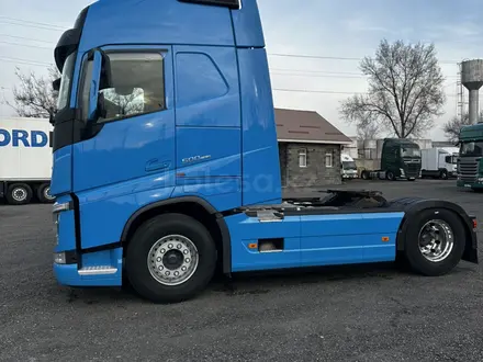 Volvo  F-Series 2019 года за 42 000 000 тг. в Алматы – фото 45