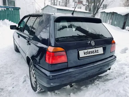 Volkswagen Gol 1997 года за 2 500 000 тг. в Астана – фото 19