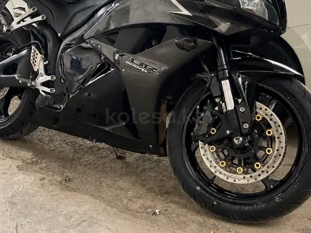 Honda  CBR 600RR 2012 года за 2 700 000 тг. в Шымкент