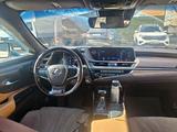 Lexus ES 250 2019 года за 14 800 000 тг. в Алматы – фото 4