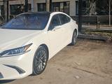 Lexus ES 250 2019 года за 14 800 000 тг. в Алматы – фото 3