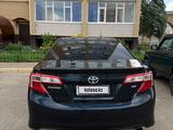 Toyota Camry 2014 годаүшін5 200 000 тг. в Актобе – фото 4