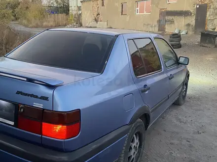 Volkswagen Vento 1993 года за 1 300 000 тг. в Караганда – фото 7