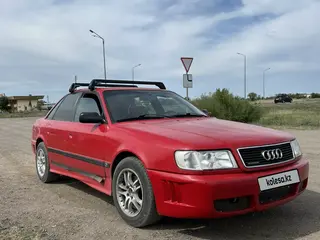 Audi 100