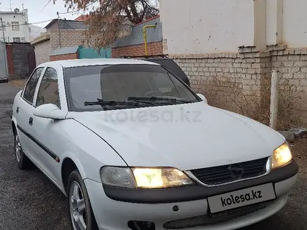 Opel Vectra 1997 года за 850 000 тг. в Кызылорда – фото 2