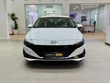 Hyundai Elantra 2022 года за 9 590 000 тг. в Уральск – фото 5