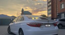 Toyota Camry 2017 годаfor6 200 000 тг. в Актобе – фото 4