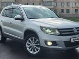 Volkswagen Tiguan 2011 годаүшін7 200 000 тг. в Костанай