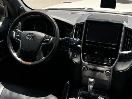 Toyota Land Cruiser 2017 года за 35 000 000 тг. в Актау – фото 13