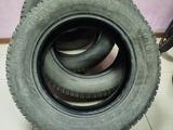 Зимние шипованные шины Gislaved 205/65 R16 за 80 000 тг. в Усть-Каменогорск – фото 2