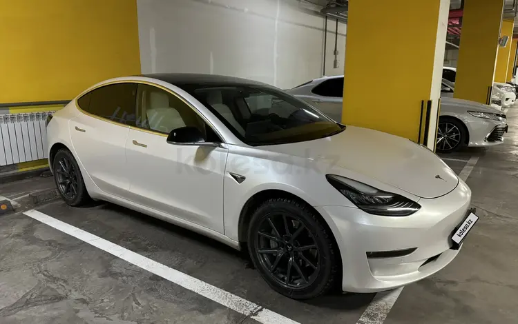 Tesla Model 3 2020 года за 12 000 000 тг. в Астана