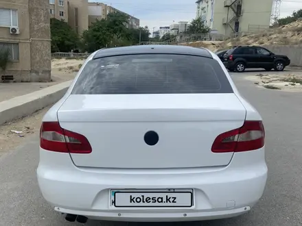 Skoda Superb 2011 года за 4 600 000 тг. в Актау – фото 2