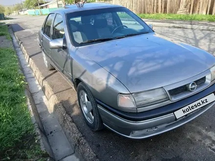 Opel Vectra 1994 года за 1 200 000 тг. в Туркестан – фото 2