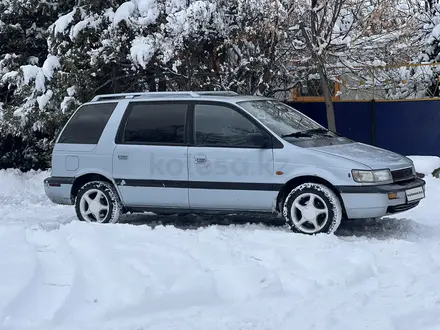 Mitsubishi Space Wagon 1993 года за 950 000 тг. в Алматы – фото 2