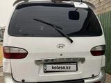 Hyundai Starex 2001 годаүшін4 200 000 тг. в Туркестан – фото 2