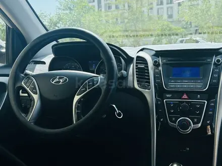 Hyundai Elantra 2016 года за 4 100 000 тг. в Актау – фото 5