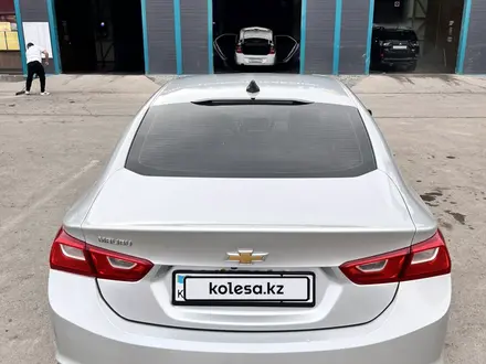 Chevrolet Malibu 2017 года за 8 000 000 тг. в Астана – фото 10