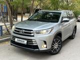 Toyota Highlander 2019 года за 21 000 000 тг. в Шымкент