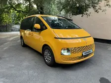 Hyundai Staria, 2022