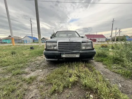 Mercedes-Benz E 260 1989 года за 400 000 тг. в Костанай