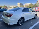 Toyota Camry 2017 годаfor14 000 000 тг. в Алматы – фото 3