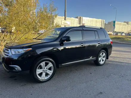 Toyota Highlander 2011 года за 12 000 000 тг. в Астана – фото 3