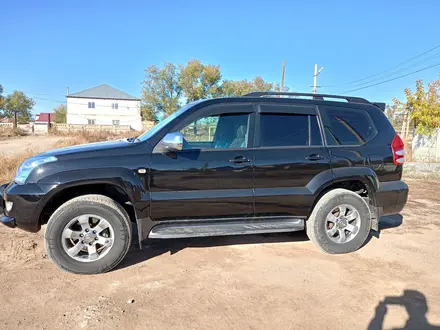 Toyota Land Cruiser Prado 2006 года за 10 500 000 тг. в Актобе – фото 2