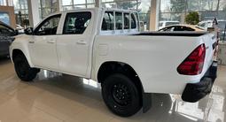 Toyota Hilux Standart 2025 года за 26 890 000 тг. в Алматы – фото 2