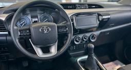 Toyota Hilux Standart 2025 года за 26 890 000 тг. в Алматы – фото 5