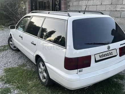 Volkswagen Passat 1994 года за 2 300 000 тг. в Шымкент