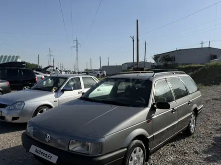 Volkswagen Passat 1993 года за 1 700 000 тг. в Шымкент