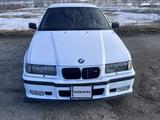 BMW 318 1991 года за 2 900 000 тг. в Усть-Каменогорск – фото 4