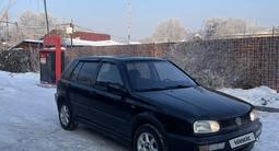 Volkswagen Golf 1996 годаfor1 300 000 тг. в Алматы