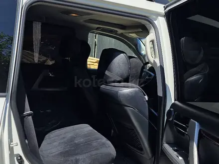 Toyota Land Cruiser 2014 года за 25 000 000 тг. в Алматы – фото 14