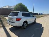 Toyota Highlander 2012 годаүшін6 500 000 тг. в Атырау – фото 2