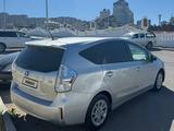Toyota Prius V 2013 годаүшін5 500 000 тг. в Актау – фото 4