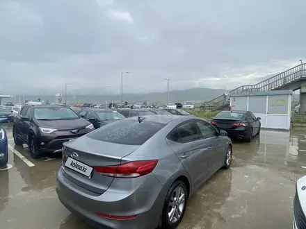 Hyundai Elantra 2017 года за 3 800 000 тг. в Актау – фото 5