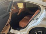 Lexus ES 250 2022 года за 21 500 000 тг. в Астана – фото 4