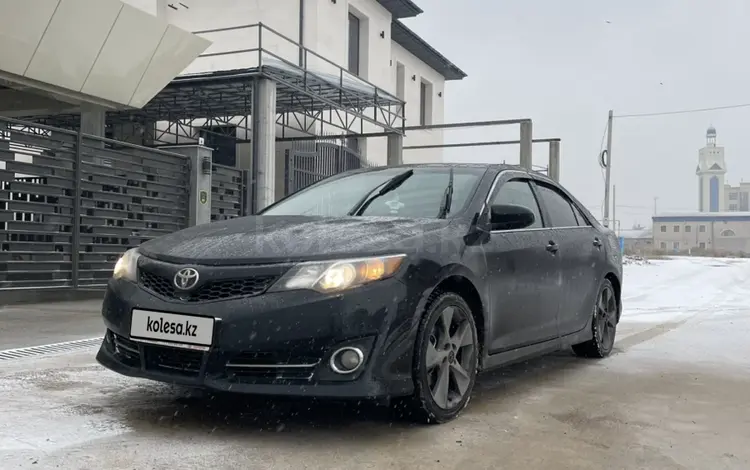 Toyota Camry 2013 годаfor8 400 000 тг. в Шымкент