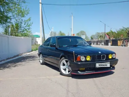 BMW 520 1991 года за 1 950 000 тг. в Алматы