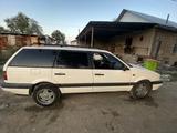 Volkswagen Passat 1994 года за 1 000 000 тг. в Бесагаш – фото 5