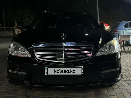 Mercedes-Benz S 63 AMG 2007 года за 13 500 000 тг. в Алматы