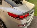 Kia K5 2018 года за 7 500 000 тг. в Алматы – фото 16