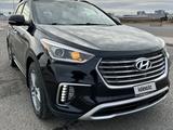 Hyundai Santa Fe 2016 года за 12 500 000 тг. в Астана