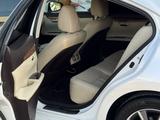 Lexus ES 300h 2017 годаүшін10 000 000 тг. в Актау – фото 4